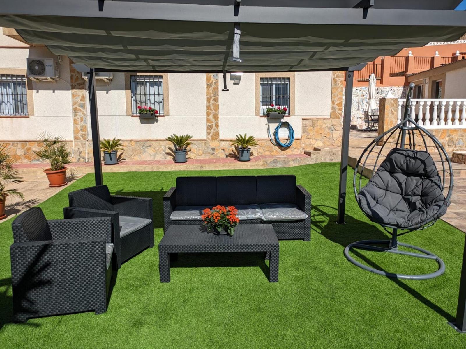 Holiday home Buen Estar, Piscina, Barbacoa, Jacuzzi En Valencia Turis
